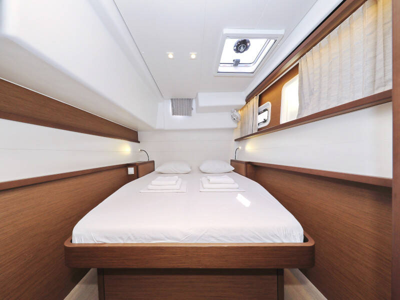 Lagoon 450 F OLIVER