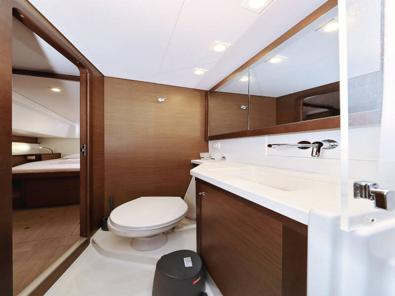 Lagoon 450 F OLIVER