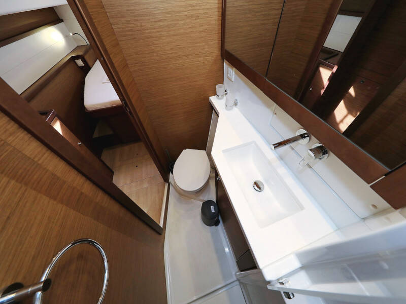 Lagoon 450 F OLIVER