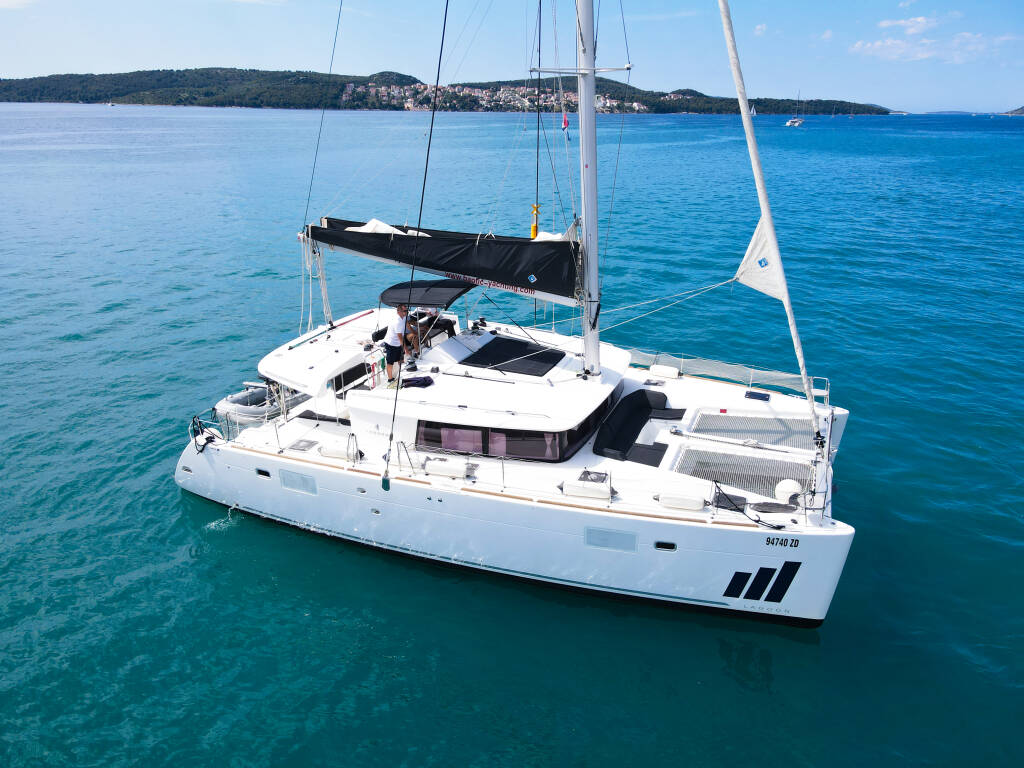 Lagoon 450 Fly NADA I