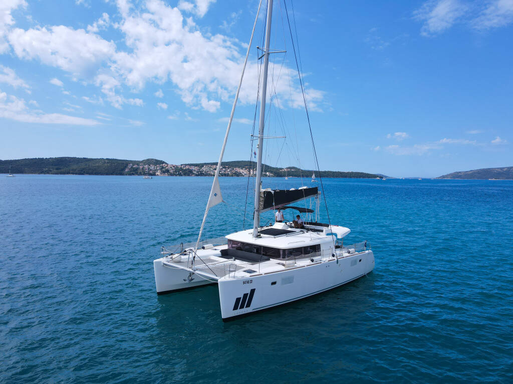 Lagoon 450 Fly NADA I