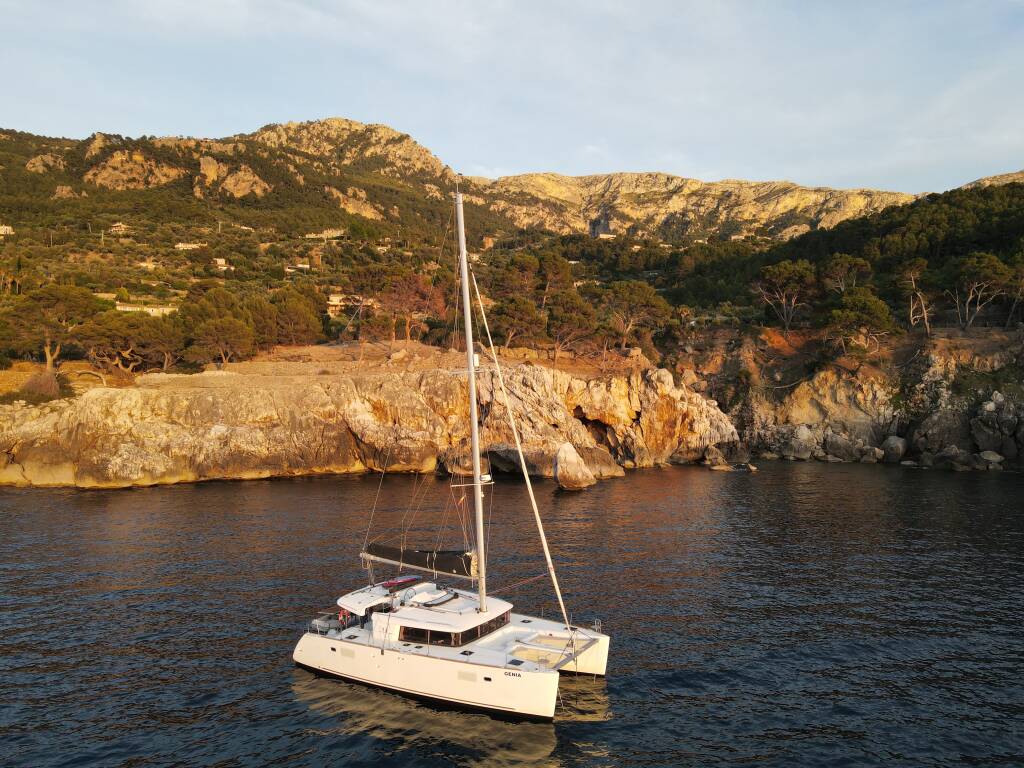 Lagoon 450 Fly Genia