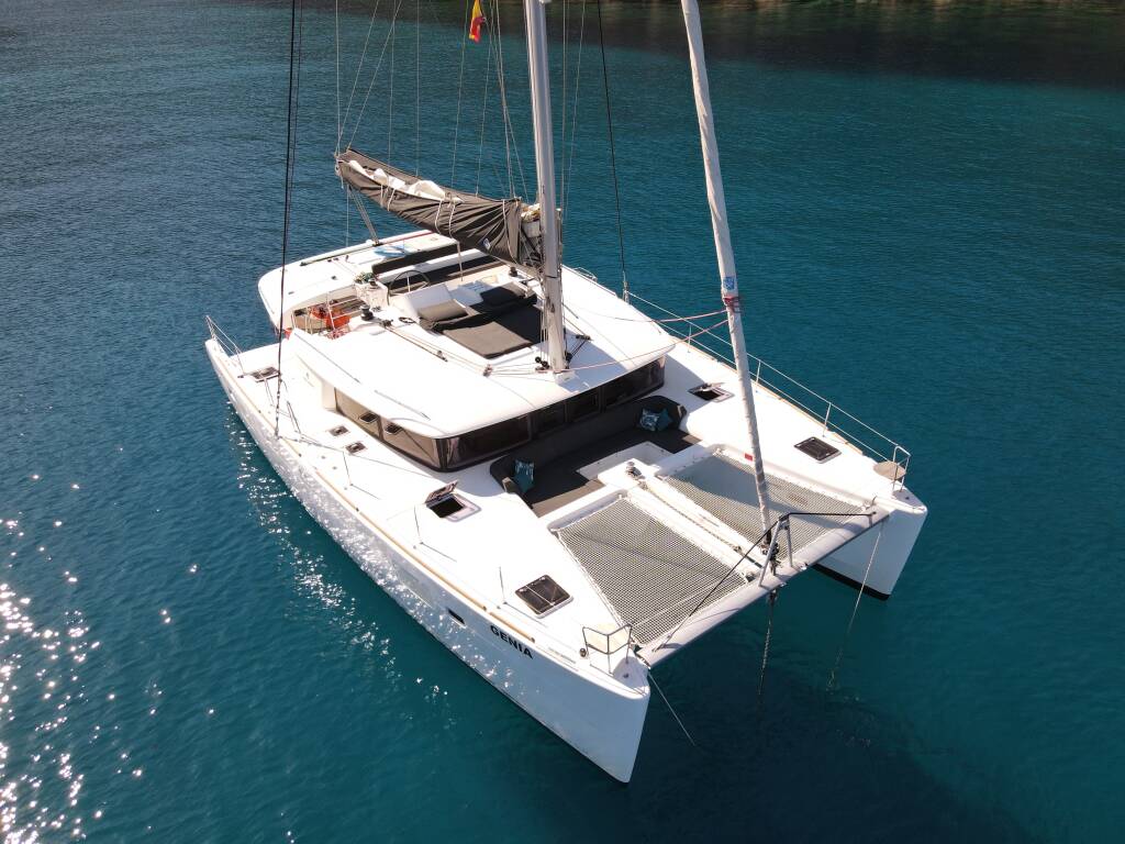 Lagoon 450 Fly Genia