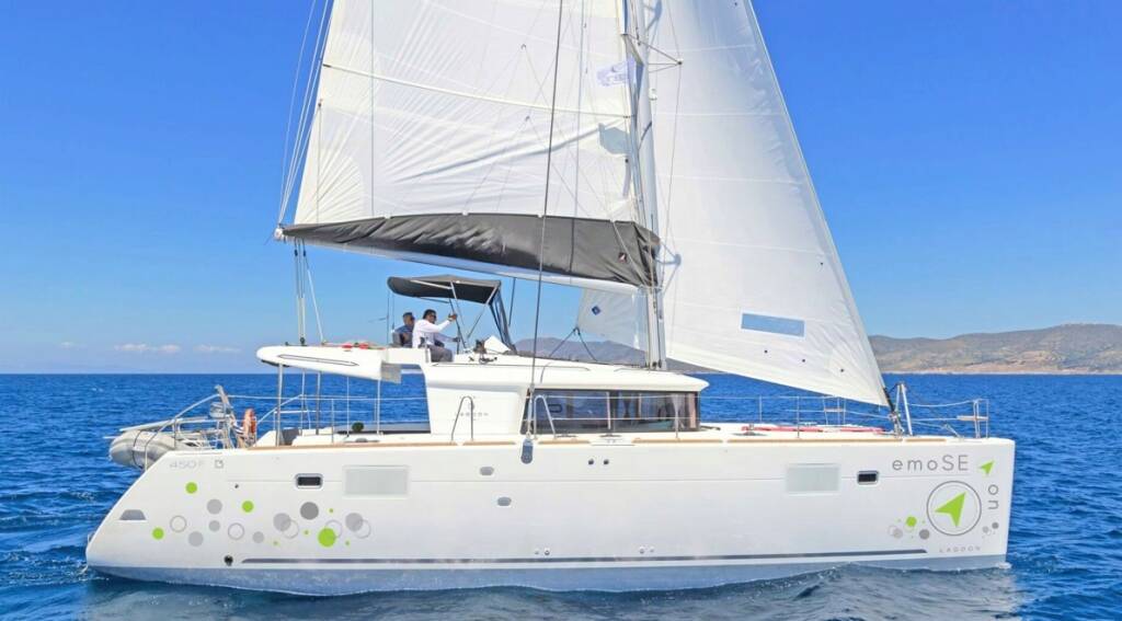 Lagoon 450 Fly EmoSEAon