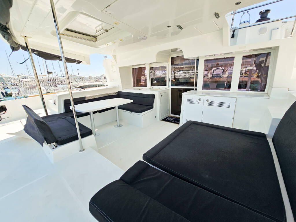 Lagoon 450 Fly BAROS