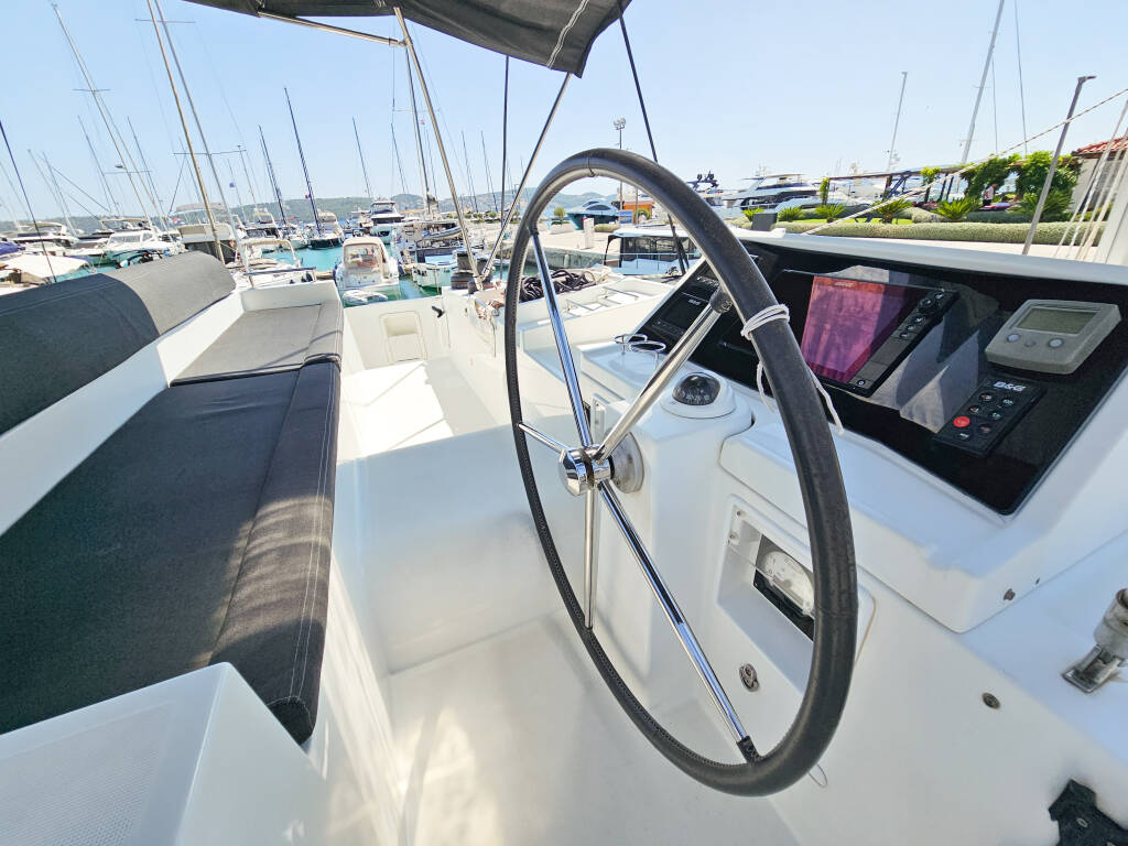 Lagoon 450 Fly BAROS