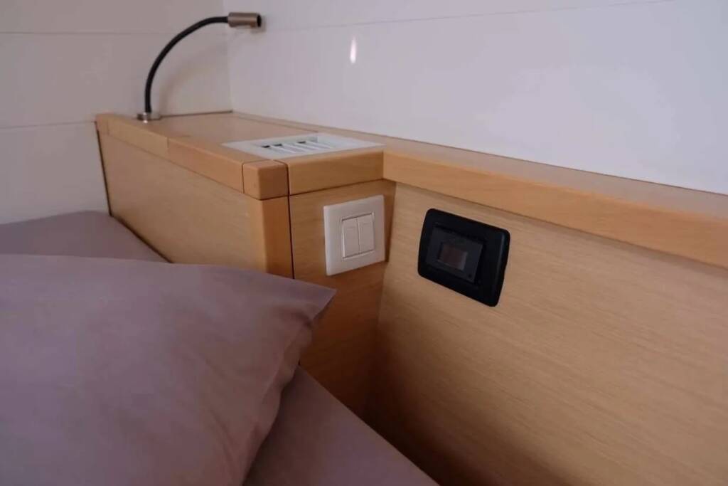 Lagoon 450 Fly Iris IV