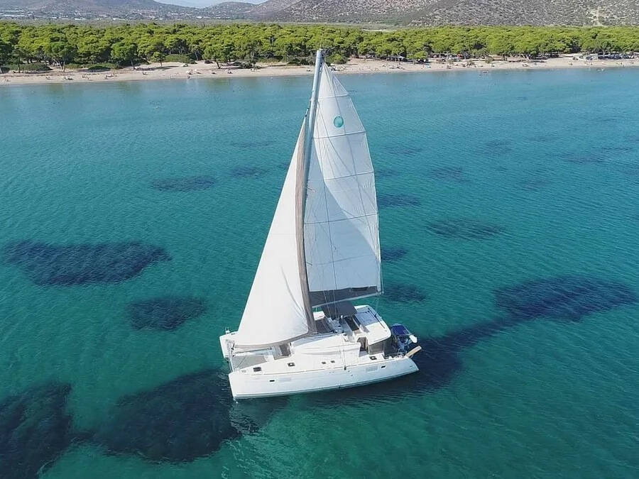 Lagoon 450 Fly Iris IV