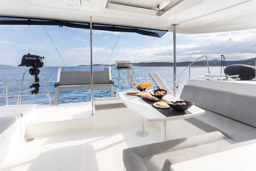 Lagoon 450 Fly MADICON