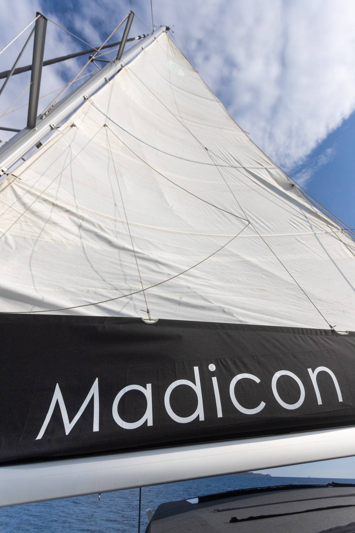 Lagoon 450 Fly MADICON