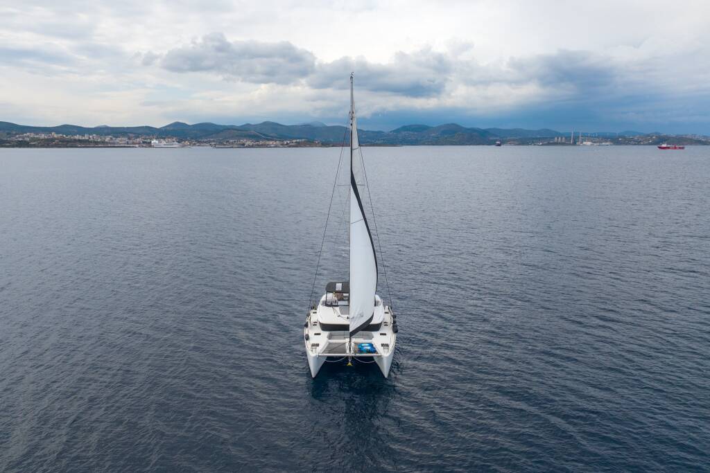 Lagoon 450 Fly MADICON