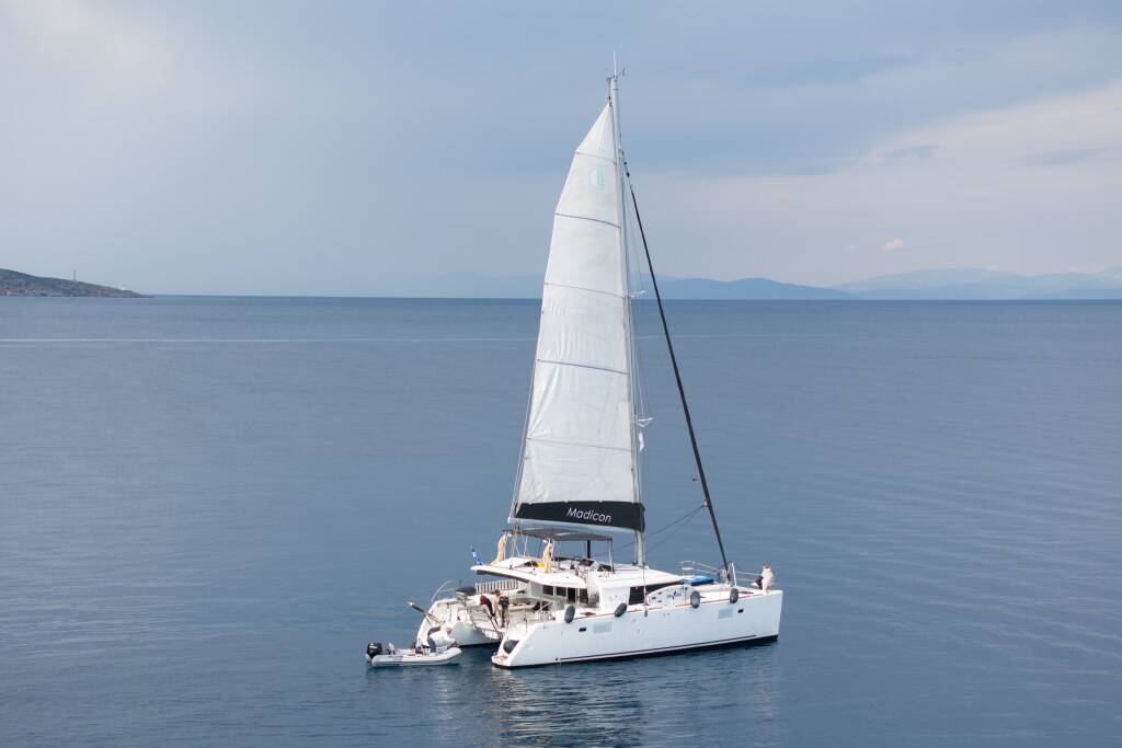 Lagoon 450 Fly MADICON