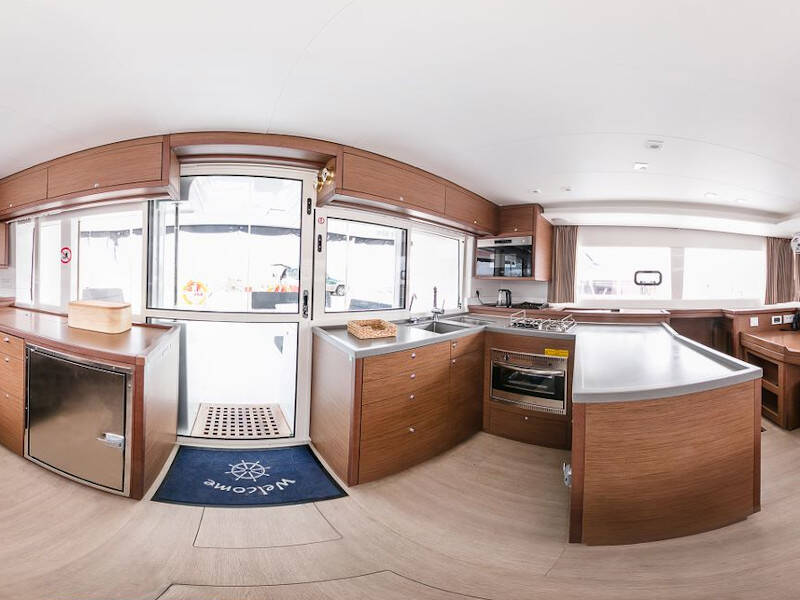 Lagoon 450 Flybridge Magic Lagoon