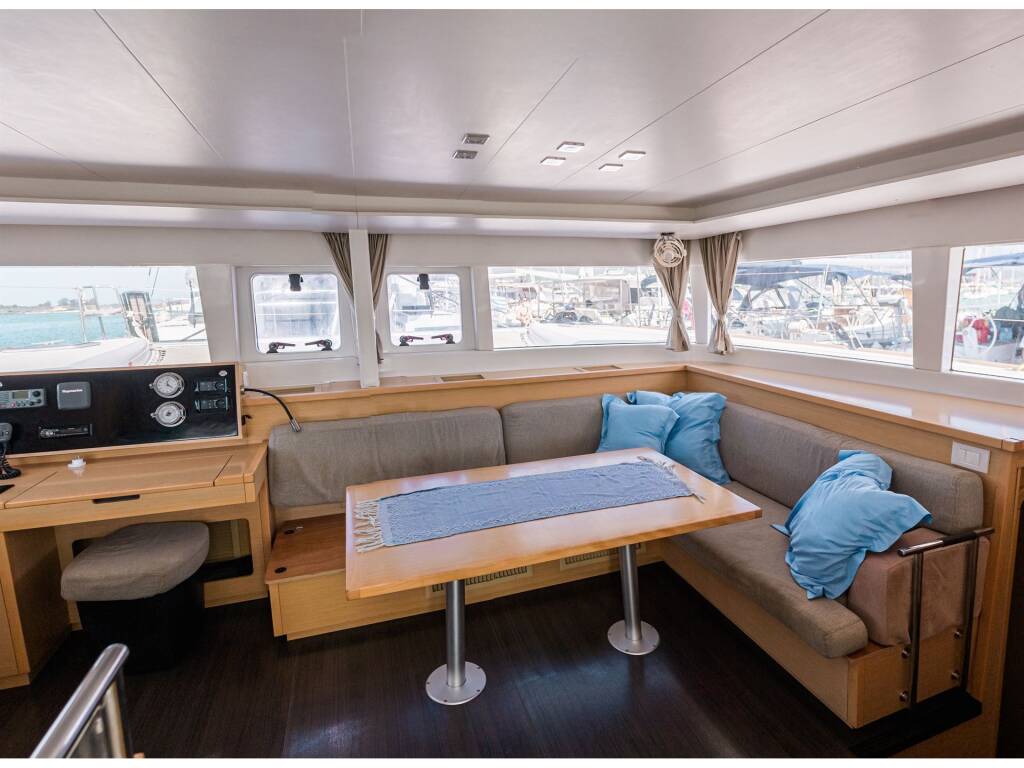 Lagoon 450  Flybridge CELENA B