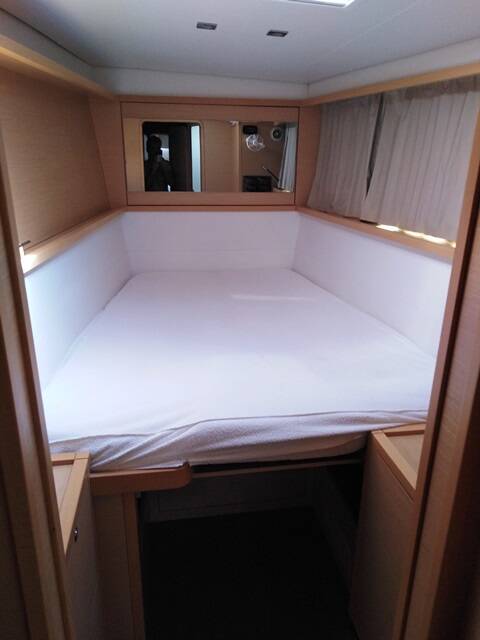 Lagoon 450  Flybridge CELENA B