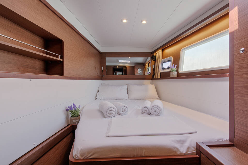 Lagoon 450  Flybridge Smile