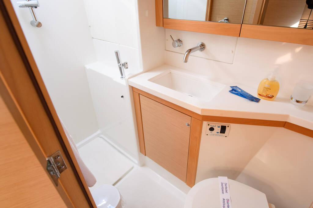Lagoon 450  Flybridge Athina (Pax 12)