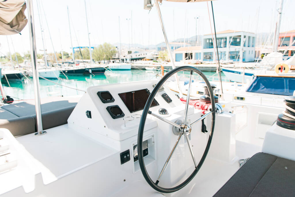 Lagoon 450  Flybridge Athina (Pax 12)