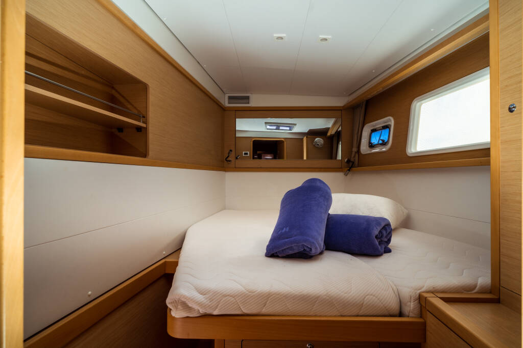 Lagoon 450 Flybridge WindFinder