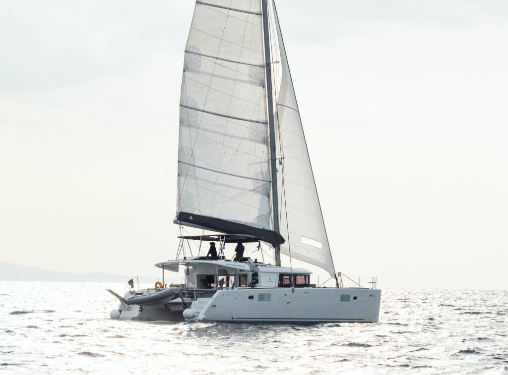Lagoon 450  Flybridge Myrto | A/C, Gen, Watermaker, 12 pax