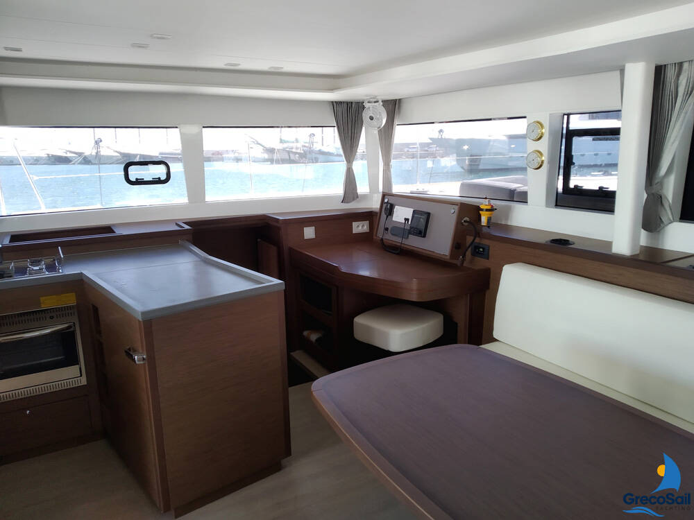 Lagoon 450  Flybridge Grecostar