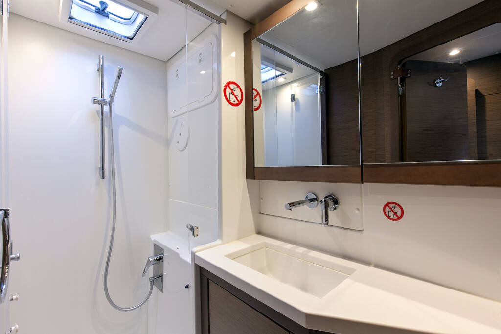 Lagoon 450  Flybridge Relax