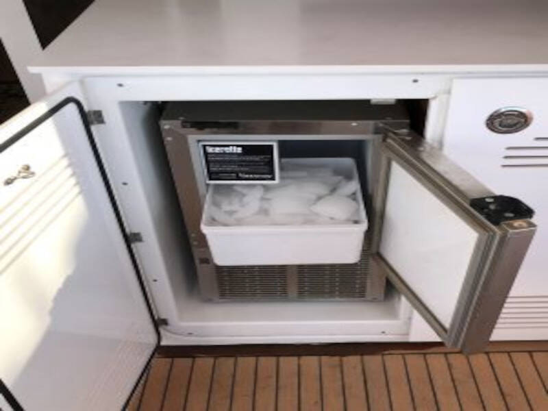 Lagoon 450  Flybridge Omiros II