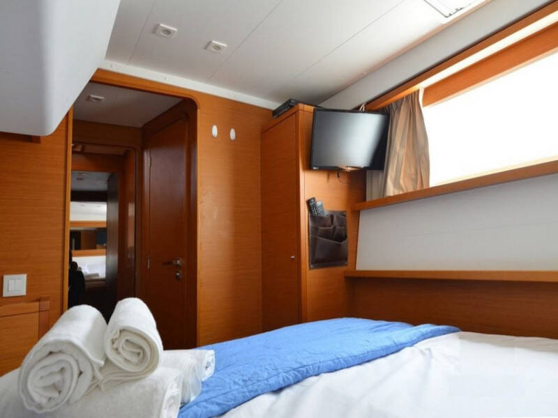 Lagoon 450  Flybridge Omiros II