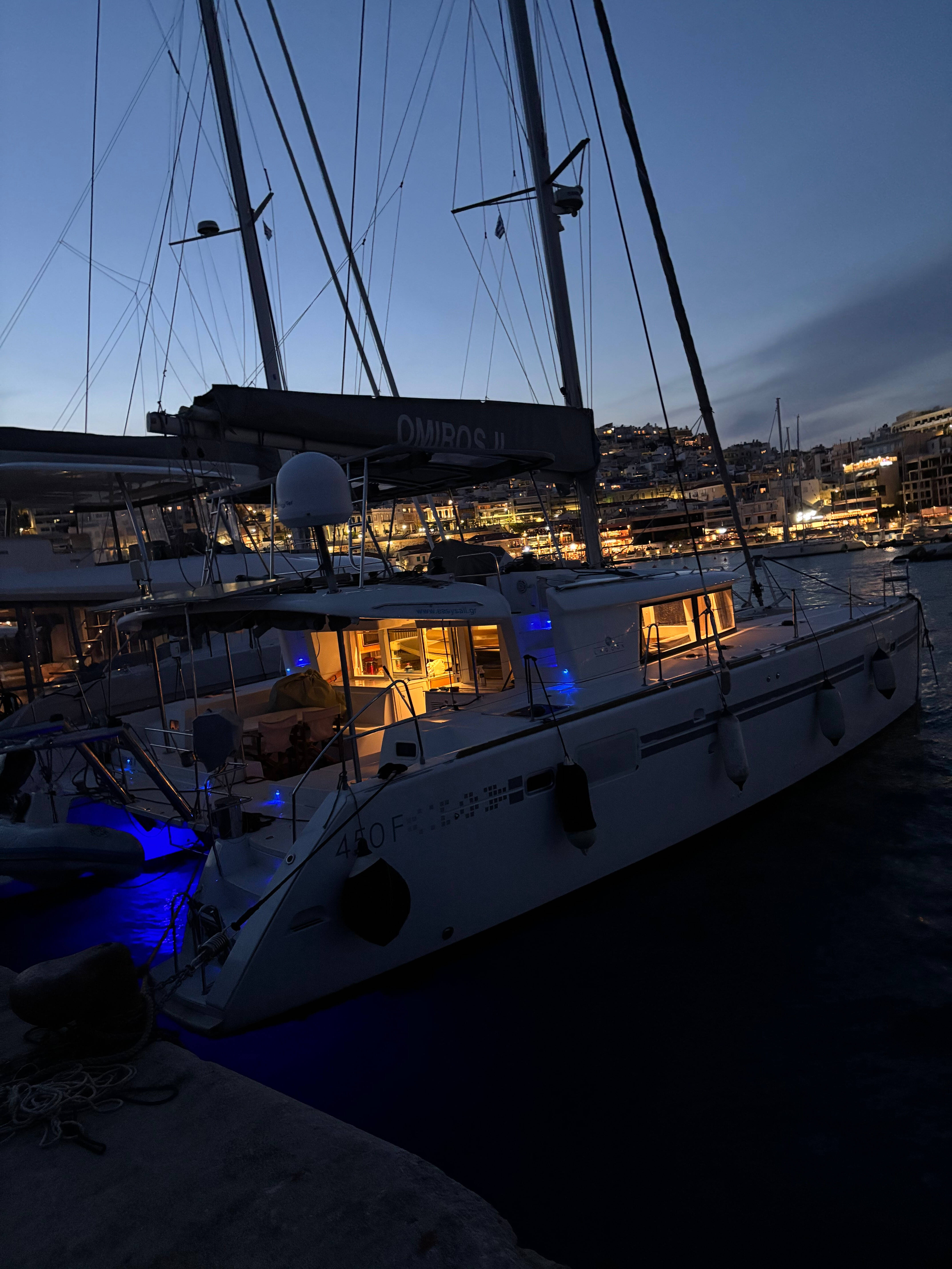 Lagoon 450  Flybridge Omiros II