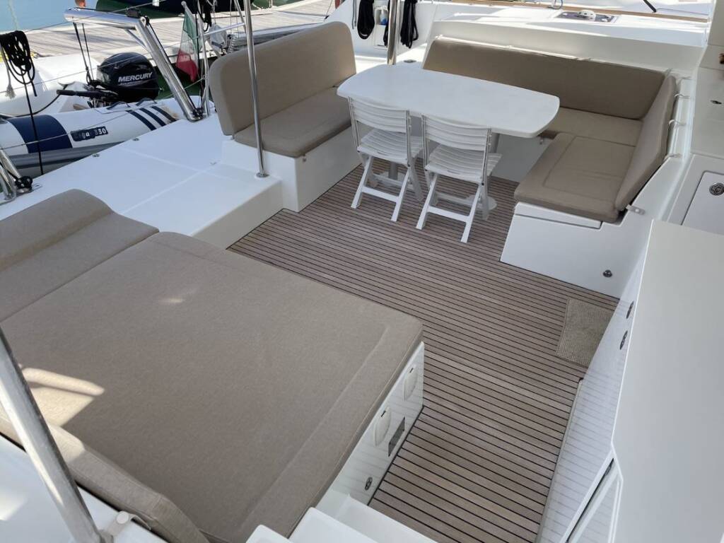 Lagoon 450  Flybridge Zia Nella