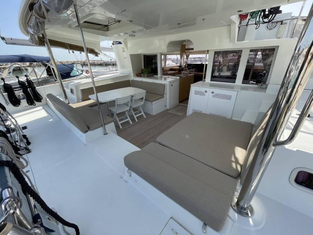 Lagoon 450  Flybridge Zia Nella