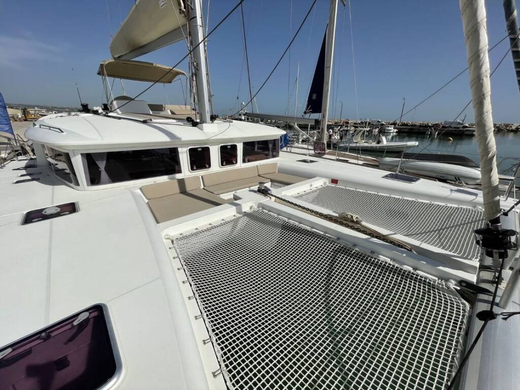 Lagoon 450  Flybridge Zia Nella