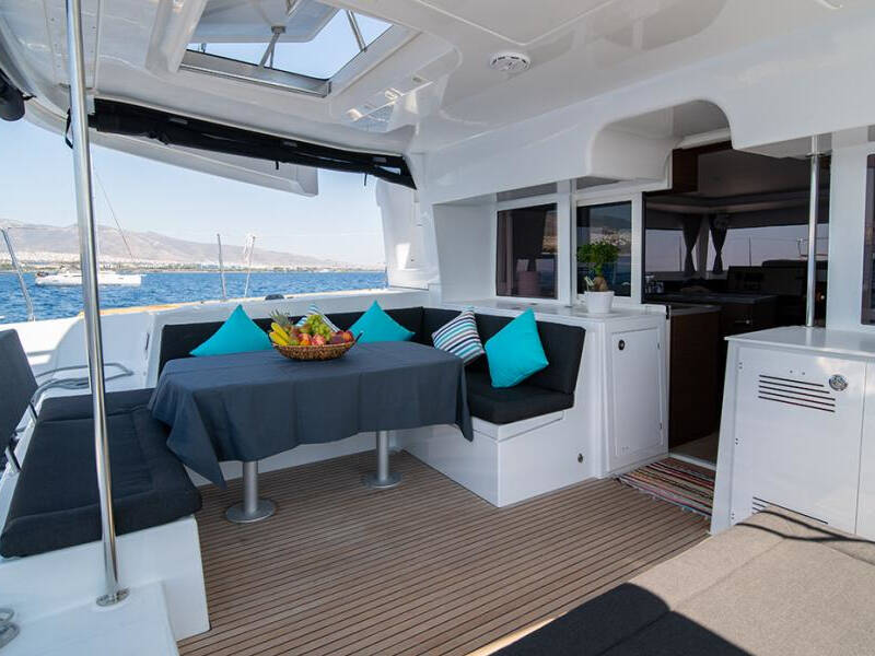 Lagoon 450  Flybridge 