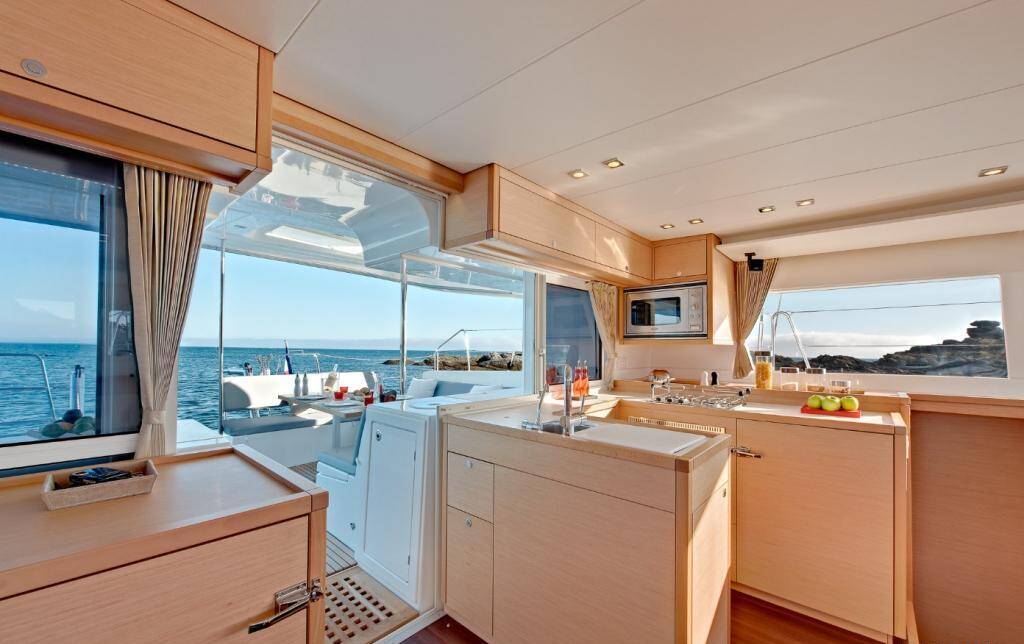 Lagoon 450  Flybridge Lu Lu