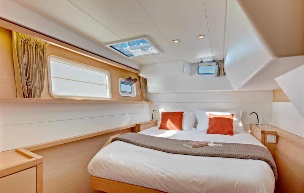 Lagoon 450  Flybridge Lu Lu