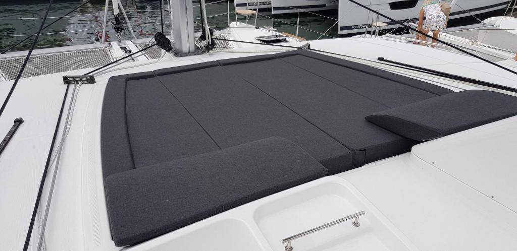 Lagoon 450  Flybridge SILICIA 