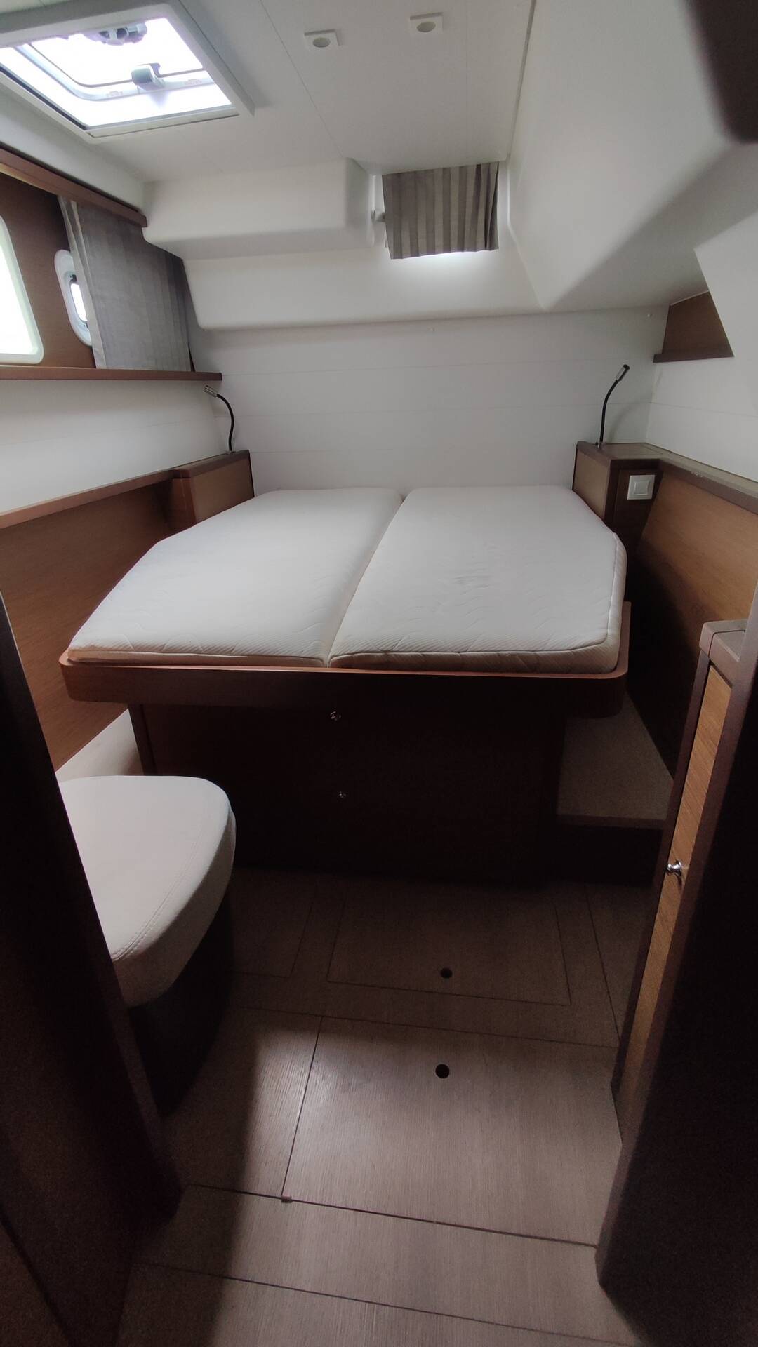 Lagoon 450 Flybridge Alex Jr.