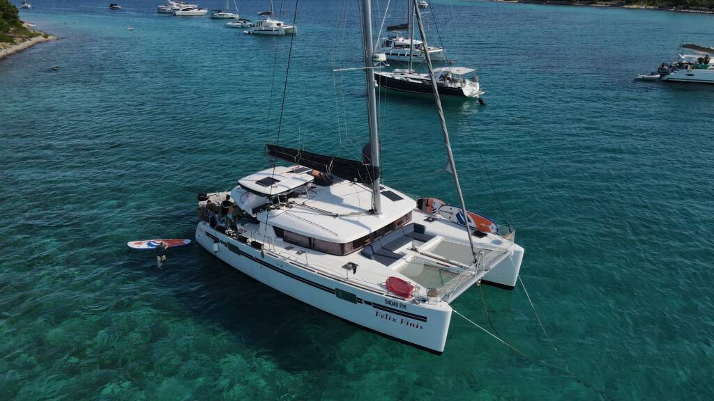 Lagoon 450 Sport Felix Finis