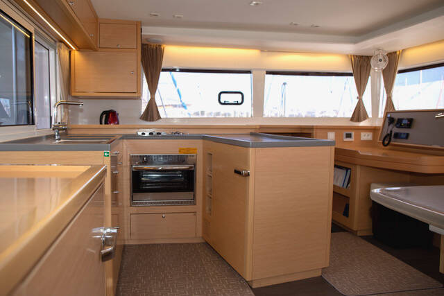 Lagoon 450 Sport Satyam Melody