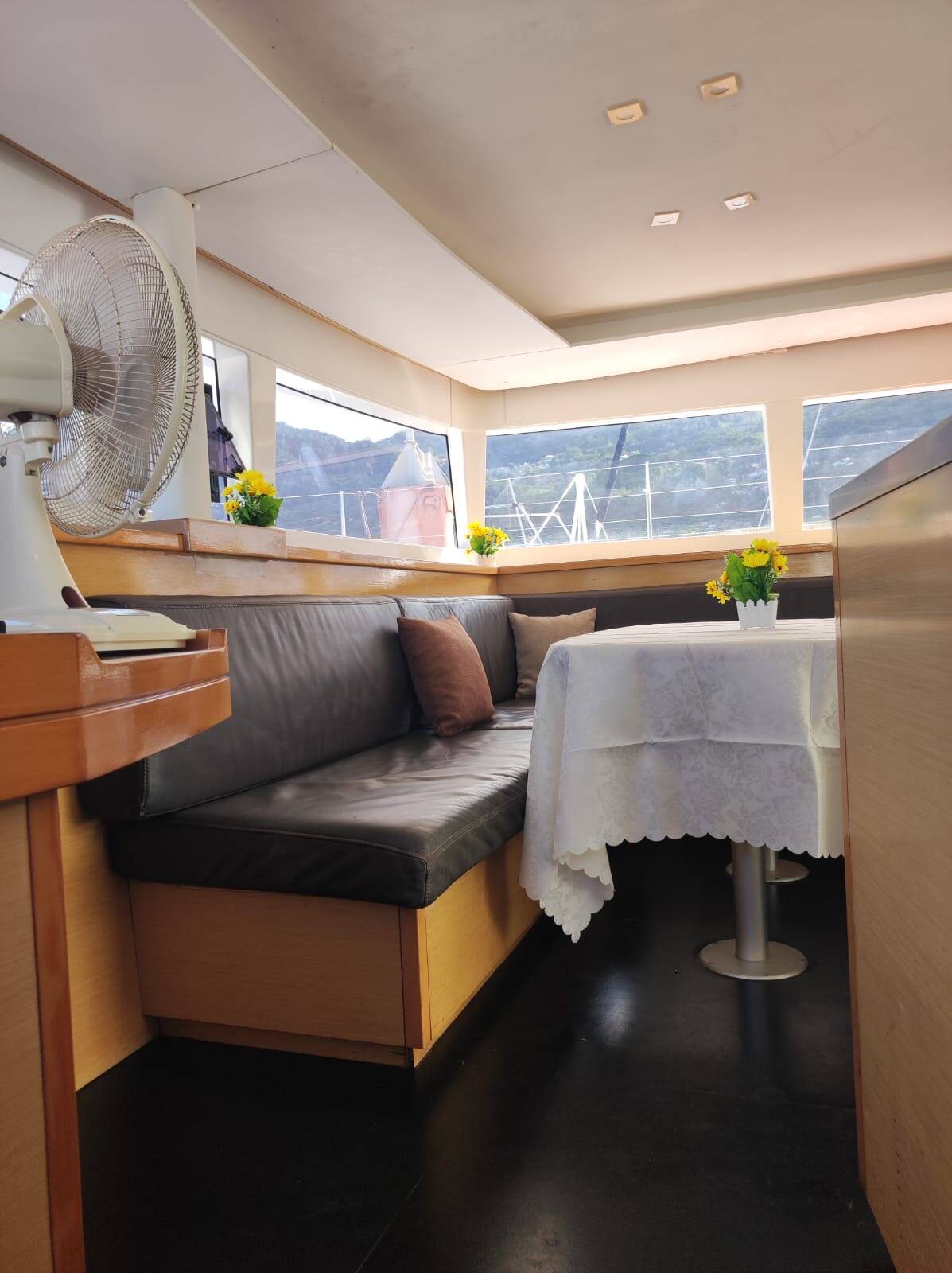 Lagoon 450 SporTop Maui