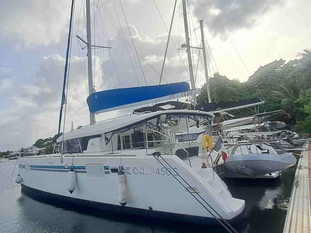 Lagoon 450 SporTop Belle