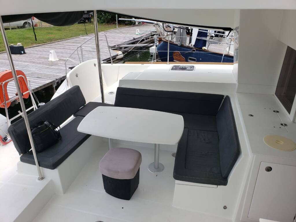 Lagoon 450 SporTop Belle