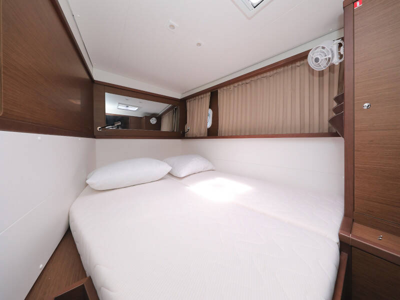 Lagoon 450 SporTop OASIS
