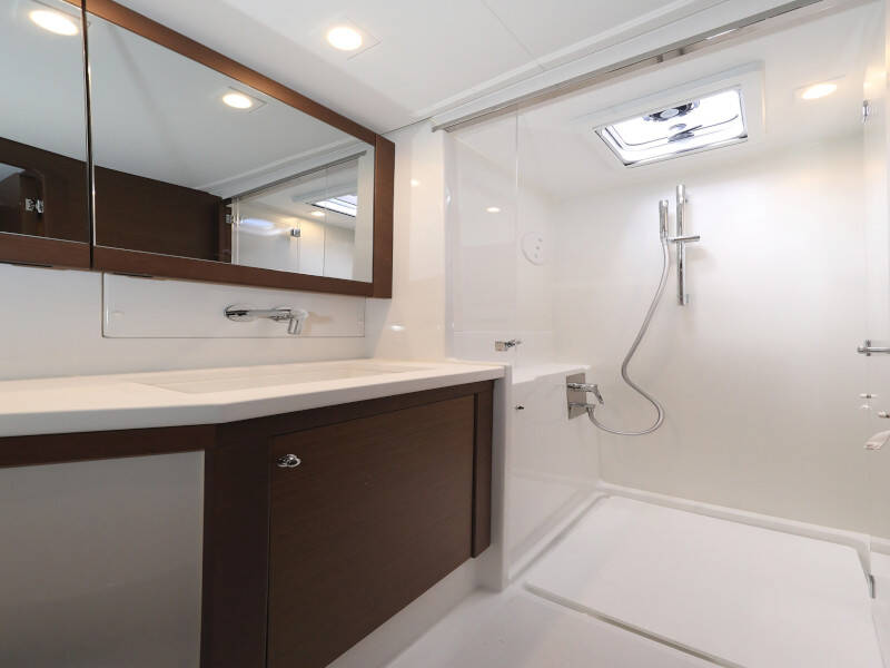 Lagoon 450 SporTop OASIS