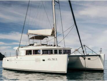 Lagoon 450 Opera Prima