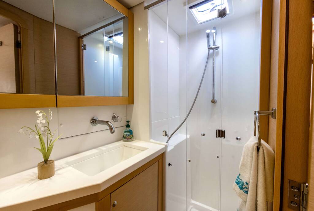 Lagoon 450 Opera Prima
