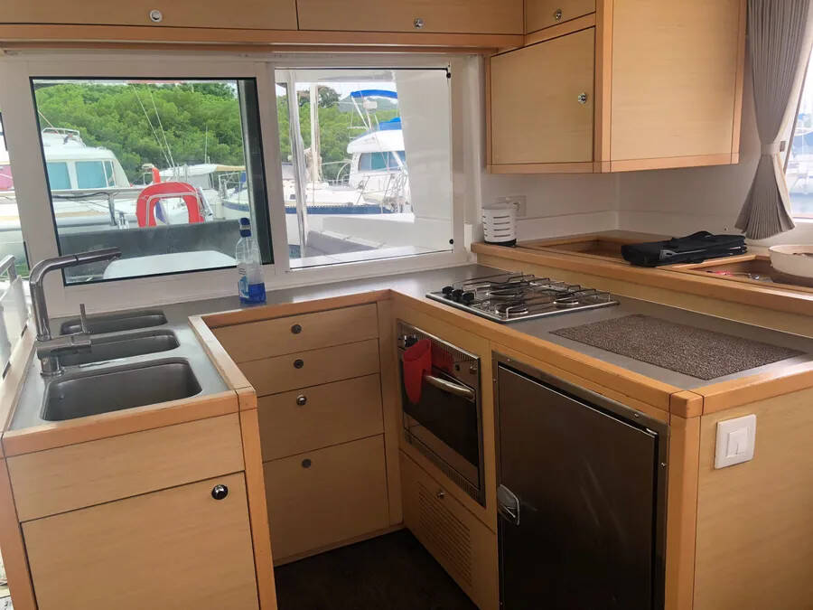 Lagoon 450 Lorena