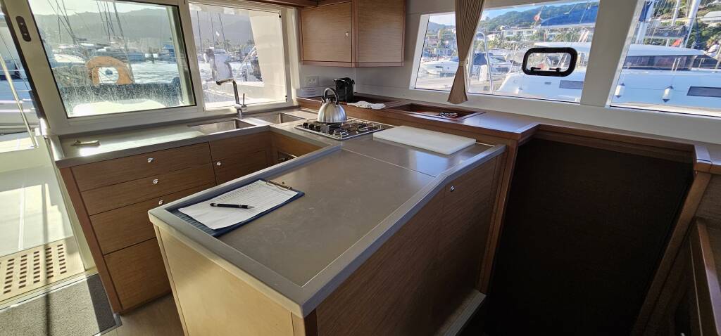 Lagoon 450 Oscar V
