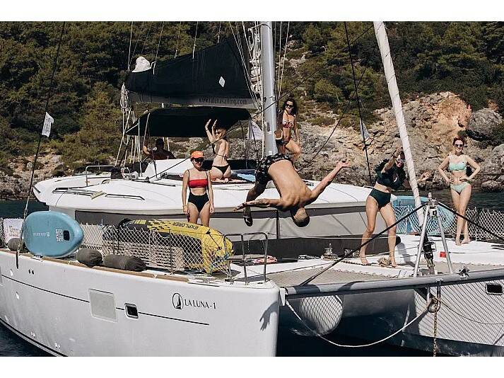 Lagoon 450 La Luna