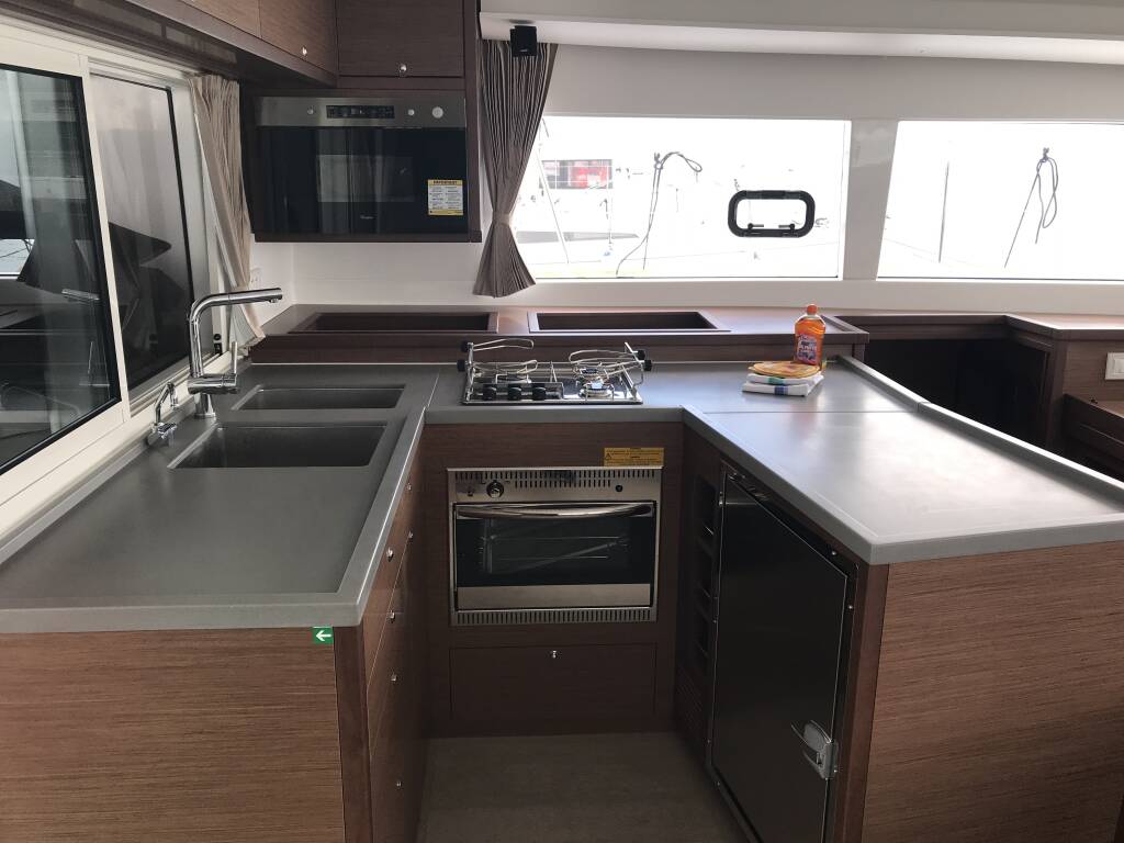 Lagoon 450F Rigel Kentaurus